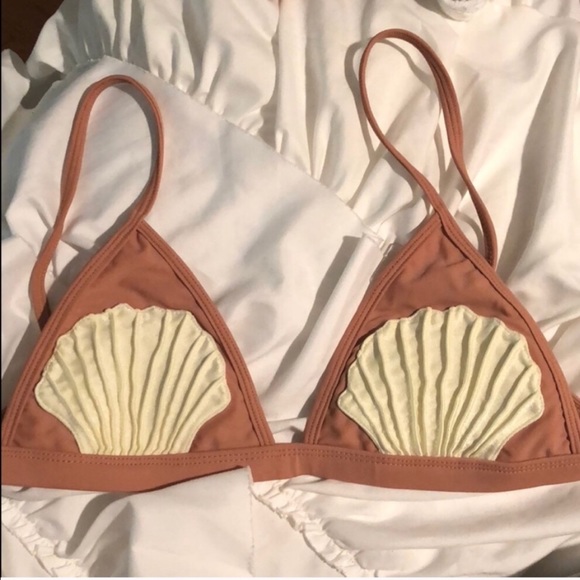 Shell bikini ๐ - Picture 3 of 4